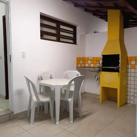 Kitnet Completa 150 Mts Da Praia Ubatuba Exterior photo