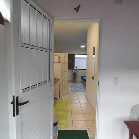 Kitnet Completa 150 Mts Da Praia Ubatuba Exterior photo
